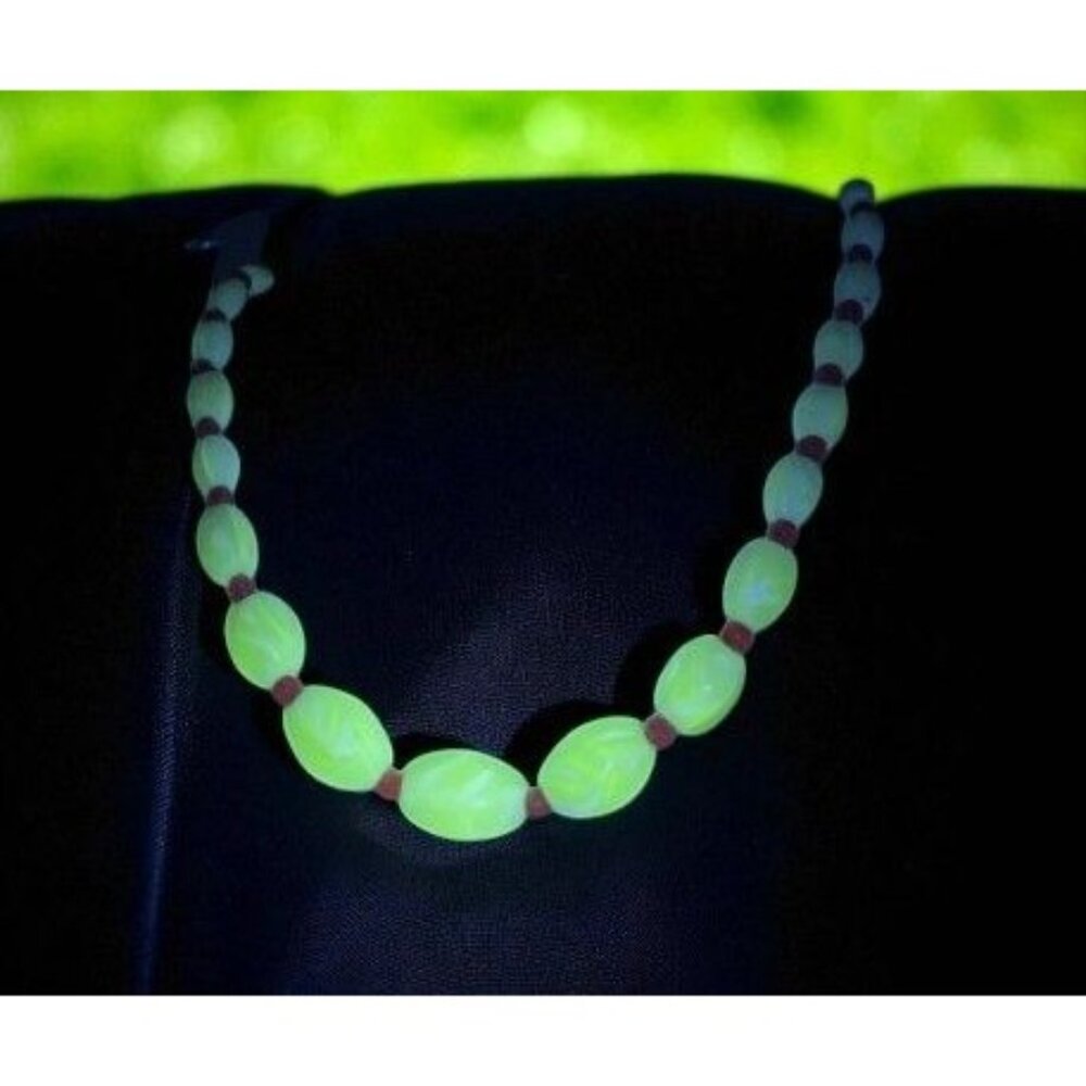 Vintage Uranium Vaseline Art Glass Necklace Estate Red Spacer Beads 20" GLOWS